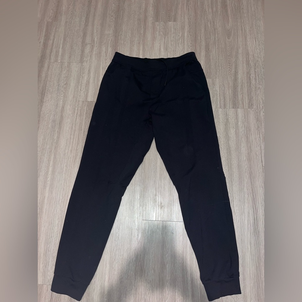 Men’s Lululemon Joggers Size Medium